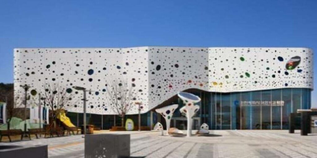인천어린이과학관 건물 사진